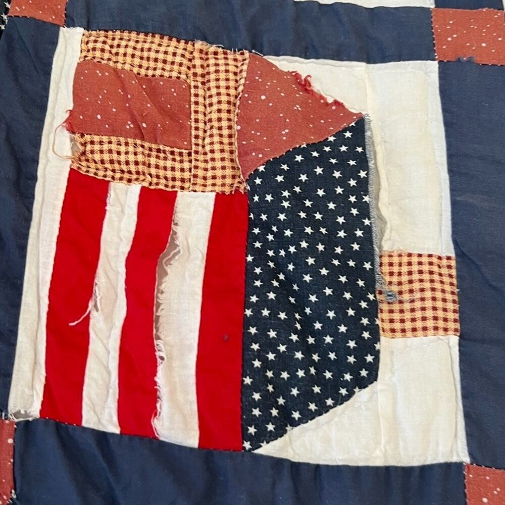 Vintage Americana Handmade Quilt 95 x 98 in Patriotic Cabin Star Patchwork - Picture 7 of 16